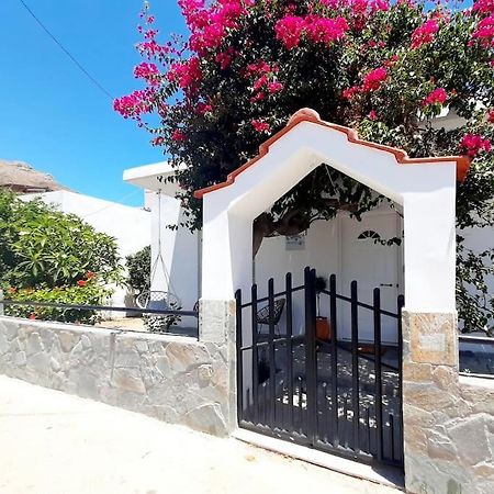 Annika'S Summer Dream Livadia  Exterior foto